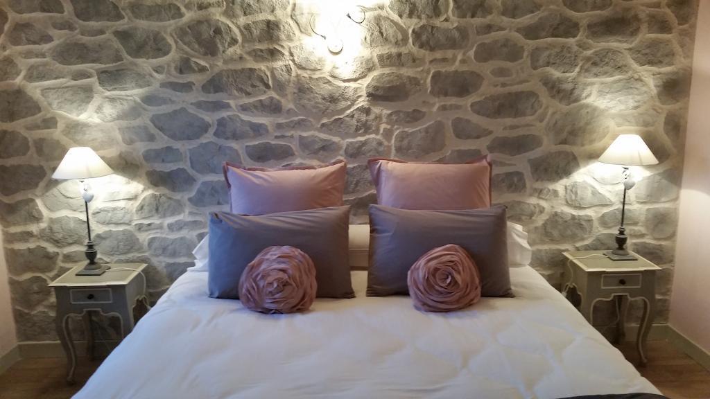 Hotel La Maison Sur Les Nuages Saint-Christophe  Exterior foto