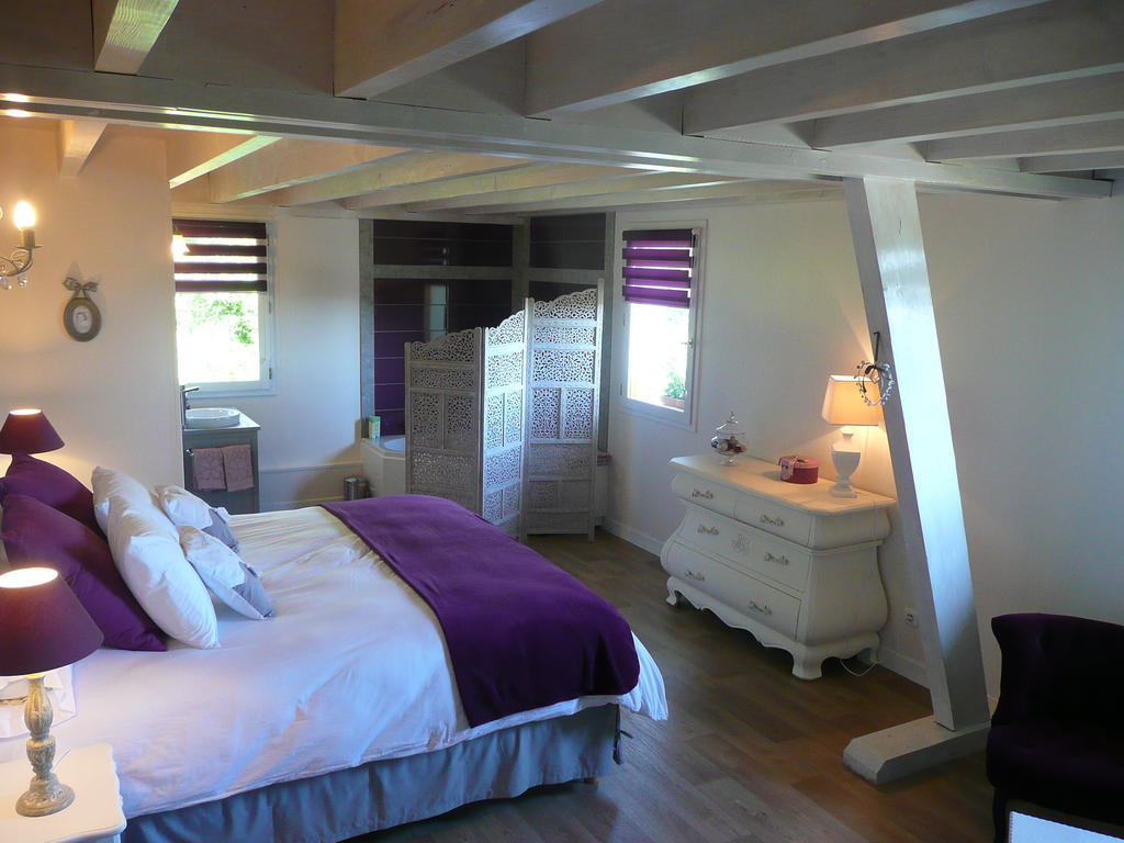 Hotel La Maison Sur Les Nuages Saint-Christophe  Zimmer foto